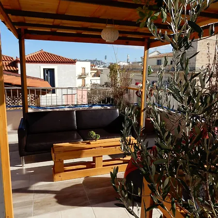 Nikolas Apartman Hriszí Aktí Haniá