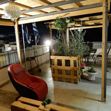 Nikolas Apartman Hriszí Aktí Haniá