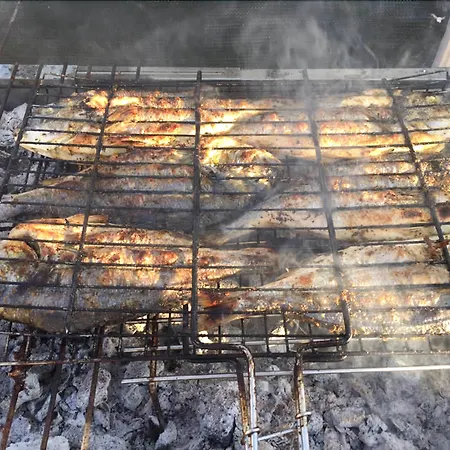 Nikolas * Hriszí Aktí Haniá