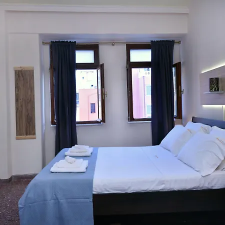 Nikolas Apartman Hriszí Aktí Haniá